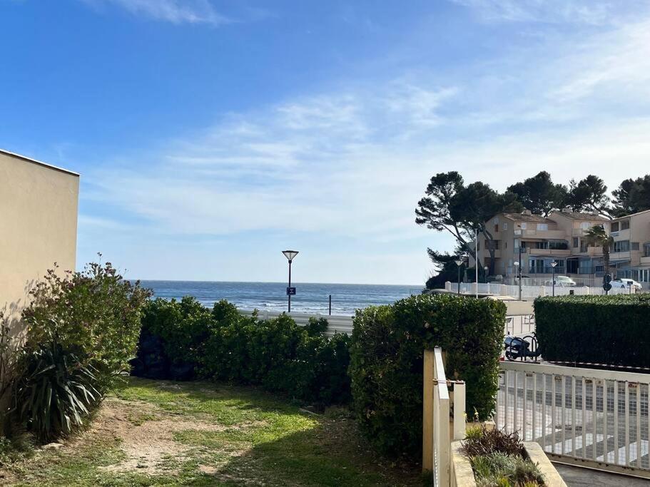 Studio Cosy Avec Terrasse Sur La Plage La Seyne-sur-Mer Ngoại thất bức ảnh
